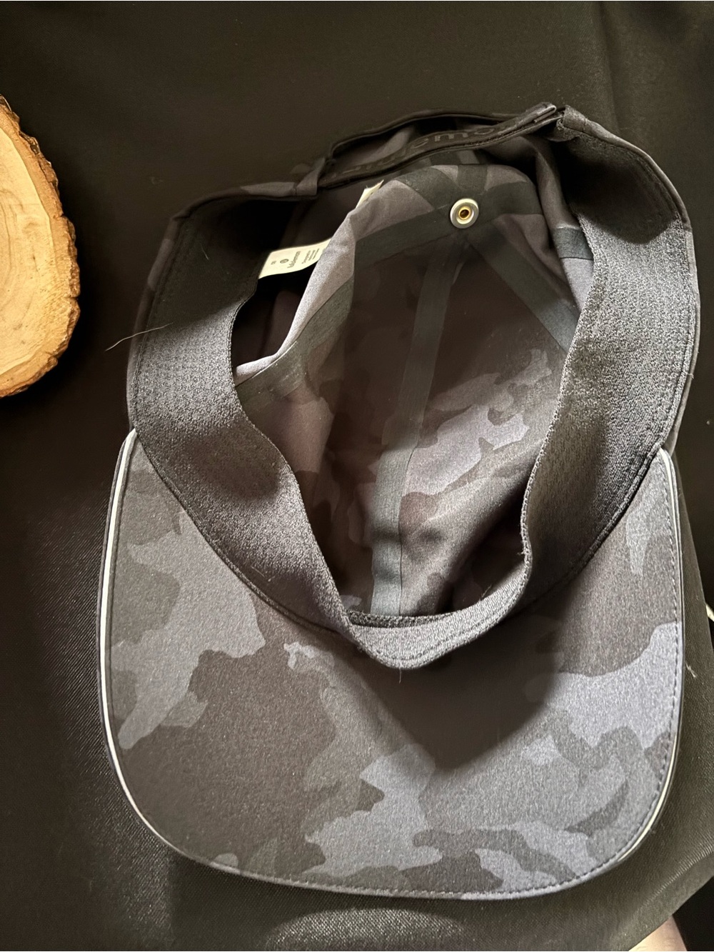 Lululemon Black Camo Athletic Baseball Cap - Picture 6 of 7